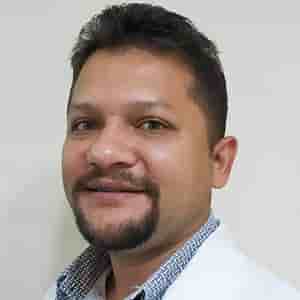 Dr. Douglas Torrealba