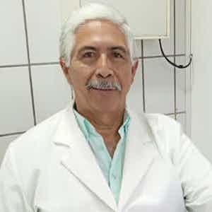 Dr. Enrique Cuaréz
